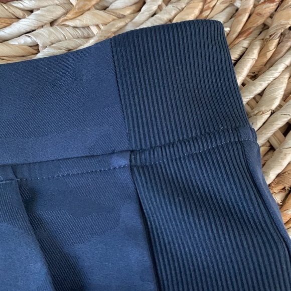 Athleta Navy Camo Brooklyn Ankle Pant - Picture 9 of 16